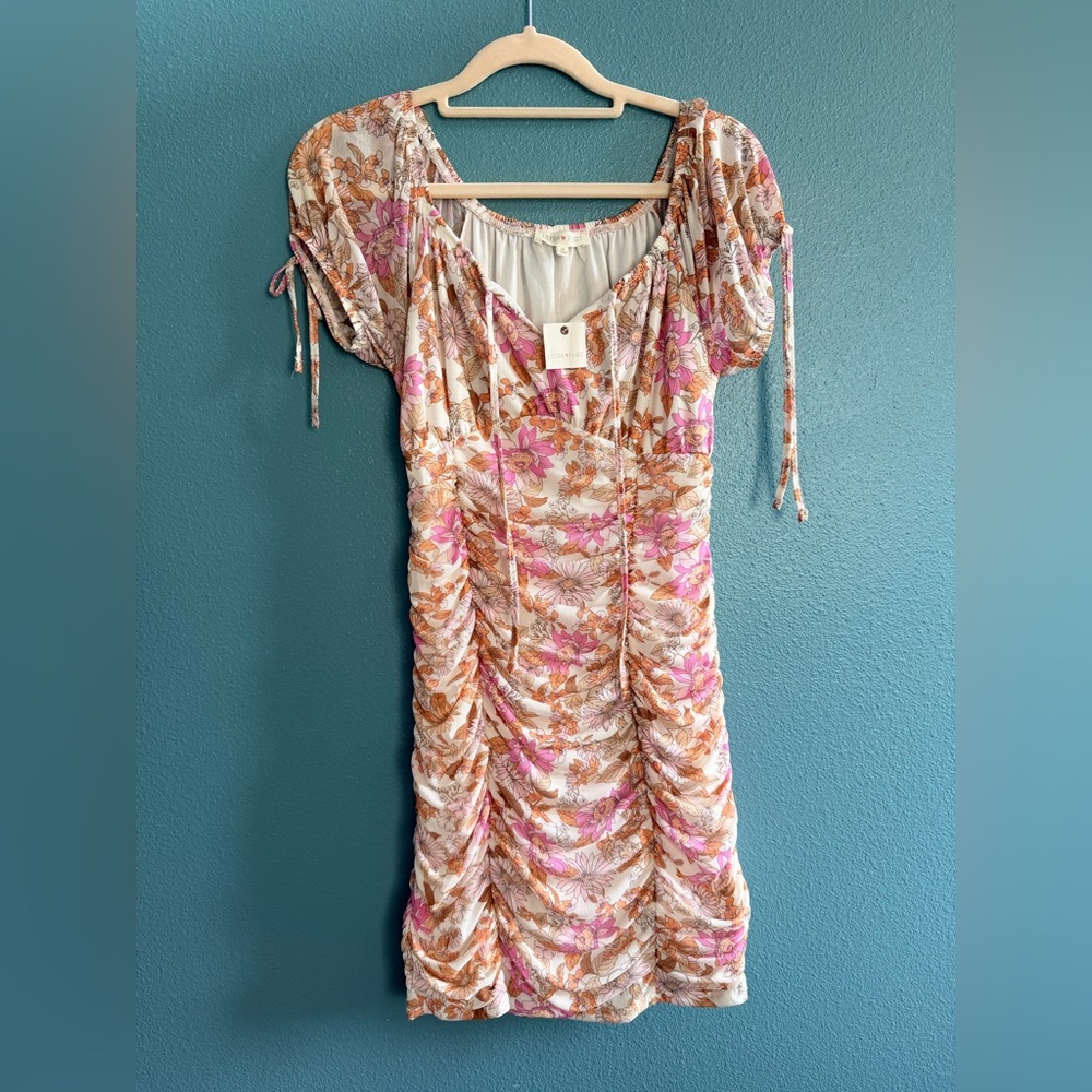 NWT Floral Ruched Puff-Sleeve Midi Dress in Pink & Tan